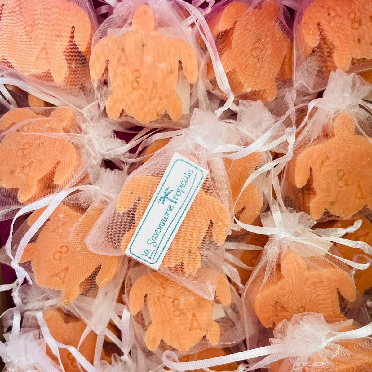 savons personnalisés pour evenements de la vie Savons personnalisés pour mariage, baptême, communion et autres événements